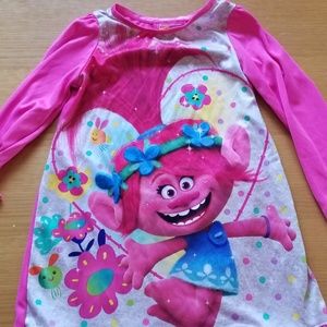 Trolls night gown